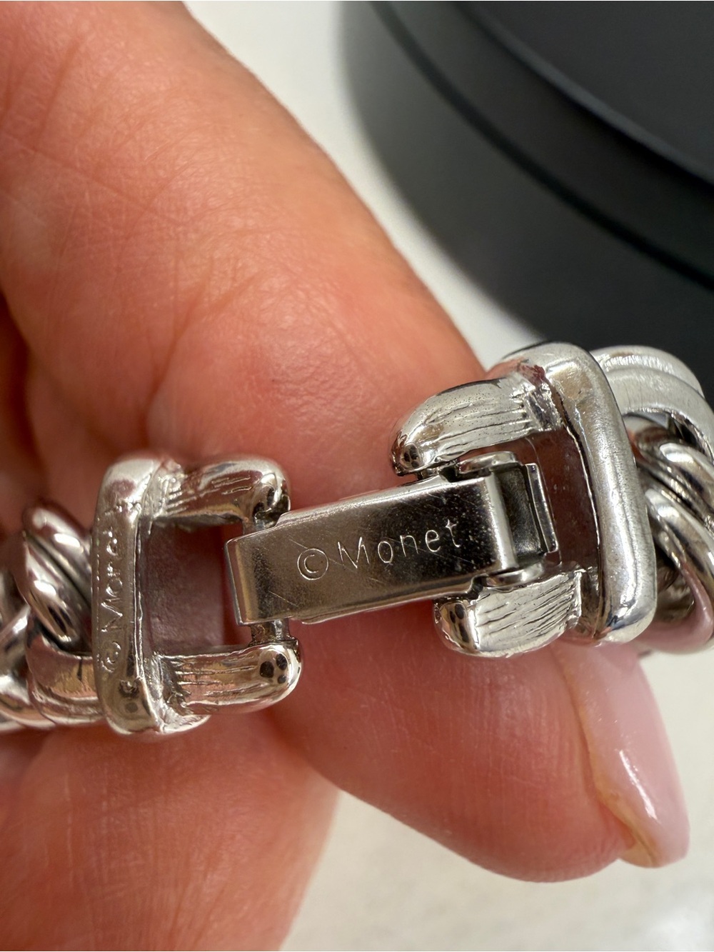 Vintage Monet Silver Tone Chunky Double Link Bracelet 7" - Picture 5 of 5